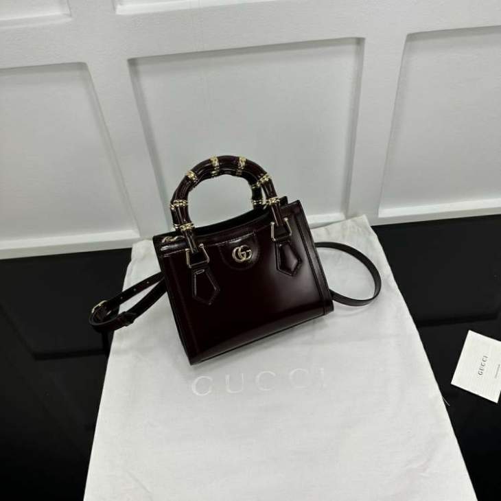 Picture of Gucci Handbags _SKUfw229777777fw